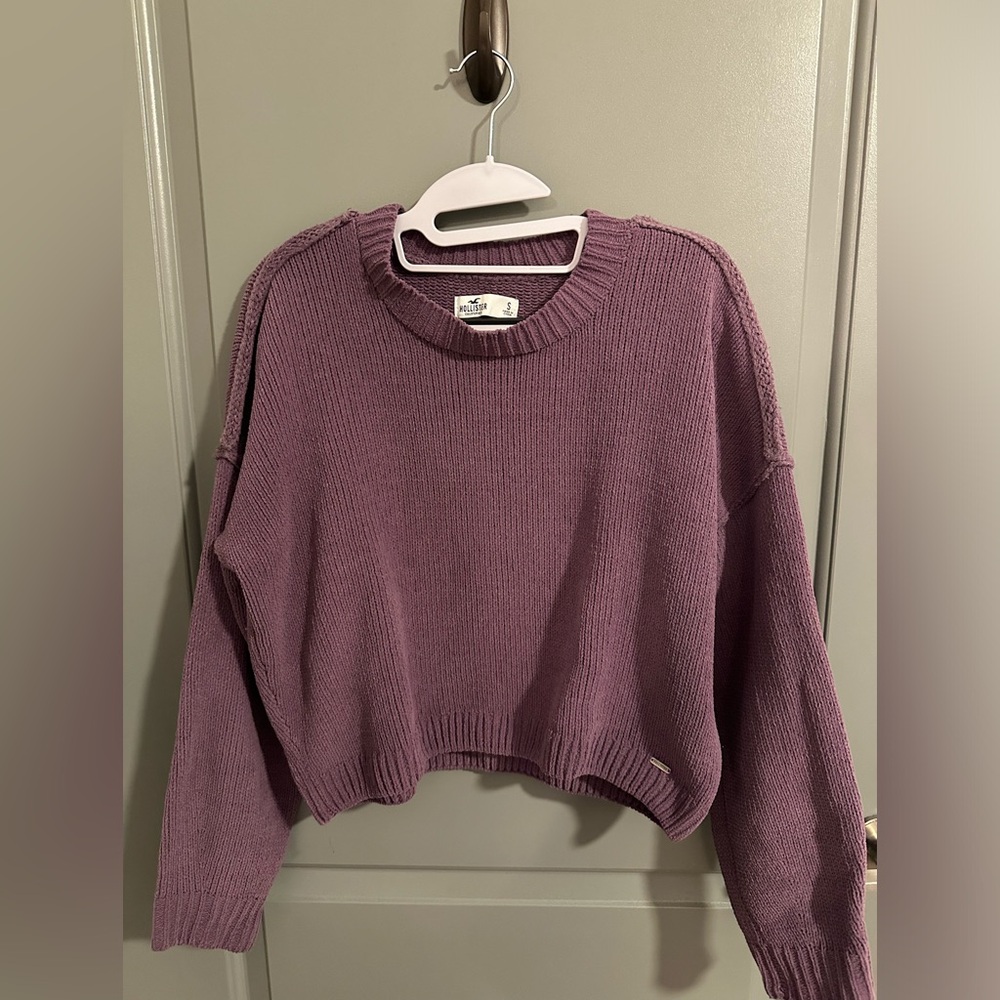 Women’s Hollister Cozy Knitted Crewneck Purple Sweater, Size S